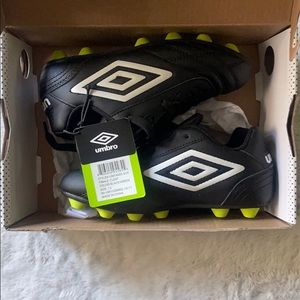 Umbro finale cleats